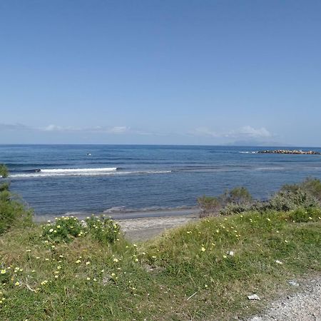 Nama Beach House Monólithos Buitenkant foto