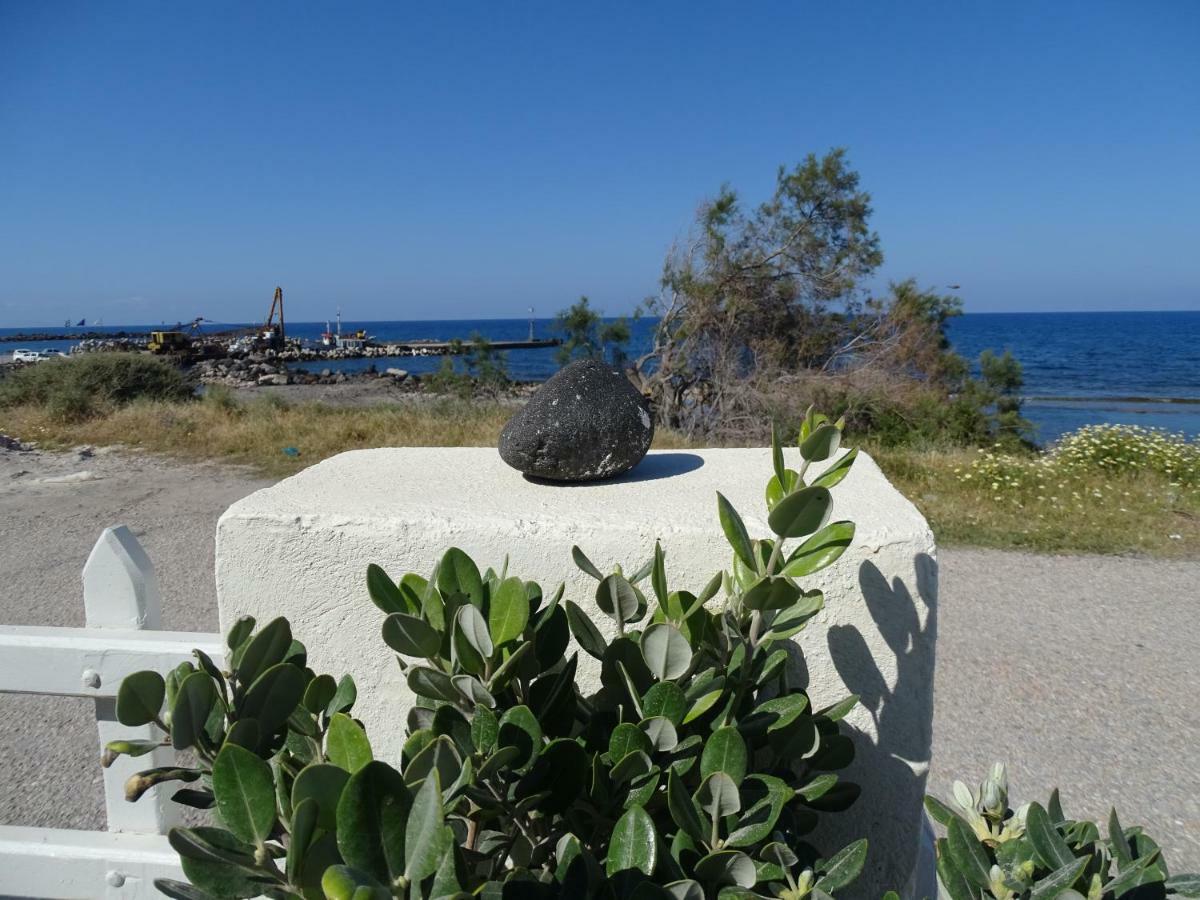 Nama Beach House Monólithos Buitenkant foto